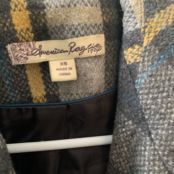 Winter jacket - Picture 2 of 2